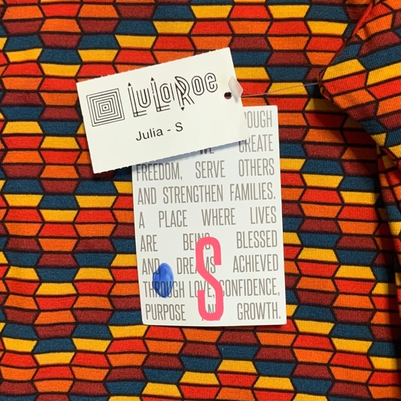 LulaRoe Dress - Picture 8 of 16